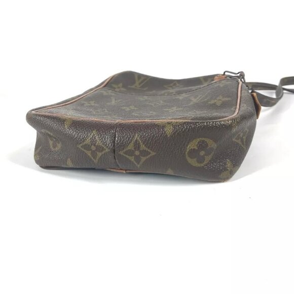 LOUIS VUITTON M3552 Monogram Danube old model Pochette Crossbody Shoulder Bag - Picture 13 of 16